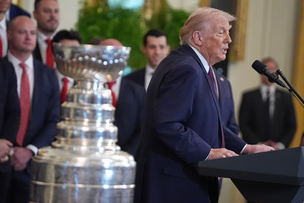 La Stanley Cup en el Ala Este de la Casa Blanca.