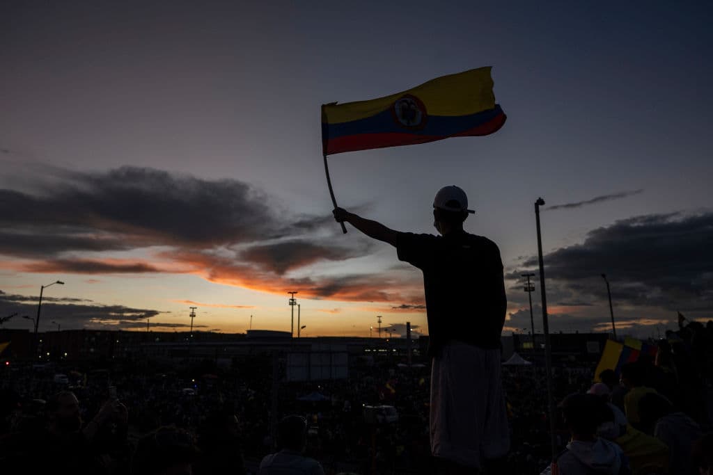 Entre las demandas de los jóvenes está la de un Estado que sea más solidario y una reforma de la policía que empiece por sacar este cuerpo del Ministerio de Defensa, tras décadas de combate a la guerrilla y el narcotráfico.