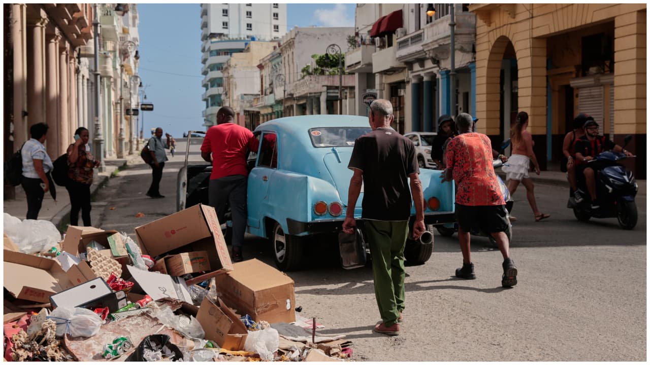 ¿Qué busca el régimen cubano con el anuncio de reformas? Expertos responden