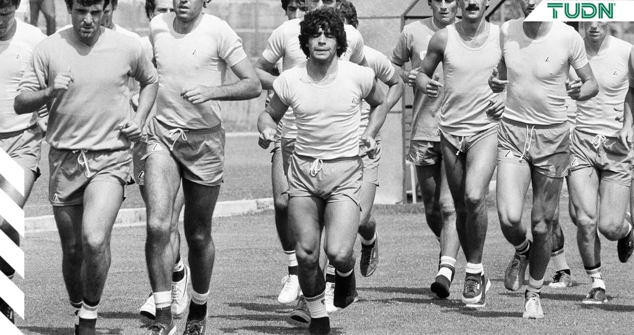 Con sólo 10 años, y acompañado de un amigo de Villa Fiorito, se probó en Argentinos Juniors.