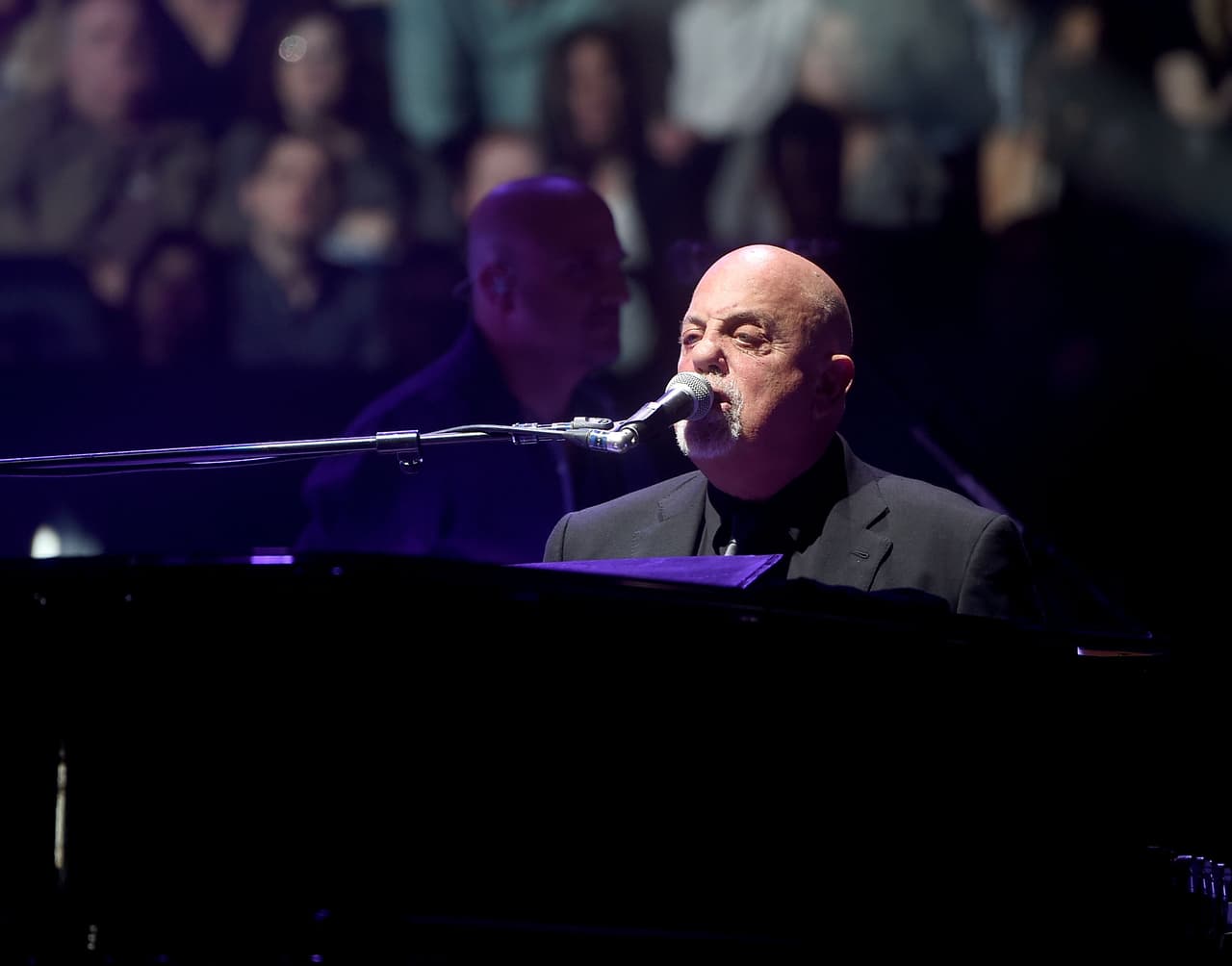 NEW YORK, NY - MAY 25: Billy Joel perfroms at Billy Joel In Concert - New York, New York at Madison Square Garden on May 25, 2017 in New York City.