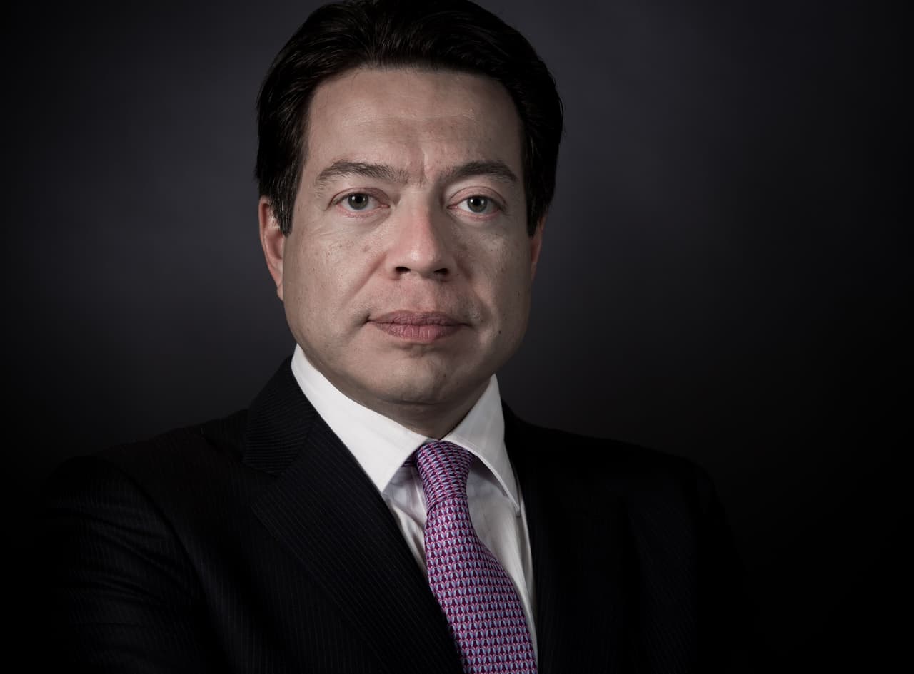 Líder del partido político gobernante en México es relacionado con la secta Nxivm