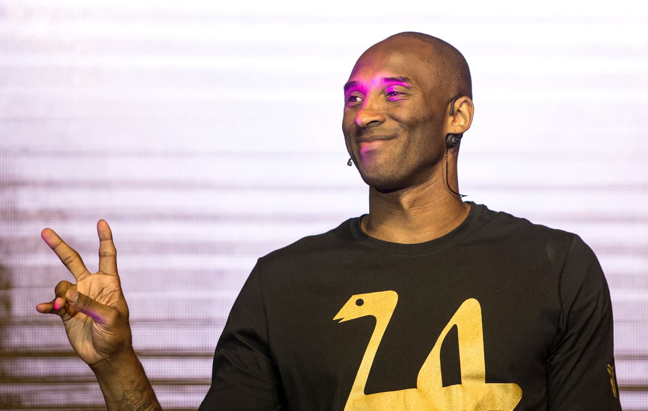 "Los socorristas y equipos de primeros auxilios se convierten en criminales al tomar fotos no autorizadas de personas fallecidas en la escena de un accidente o crimen. La nueva ley entrará en vigor el 1 de enero de 2021 y tendrá multas de hasta $1,000", se explica.
<br>