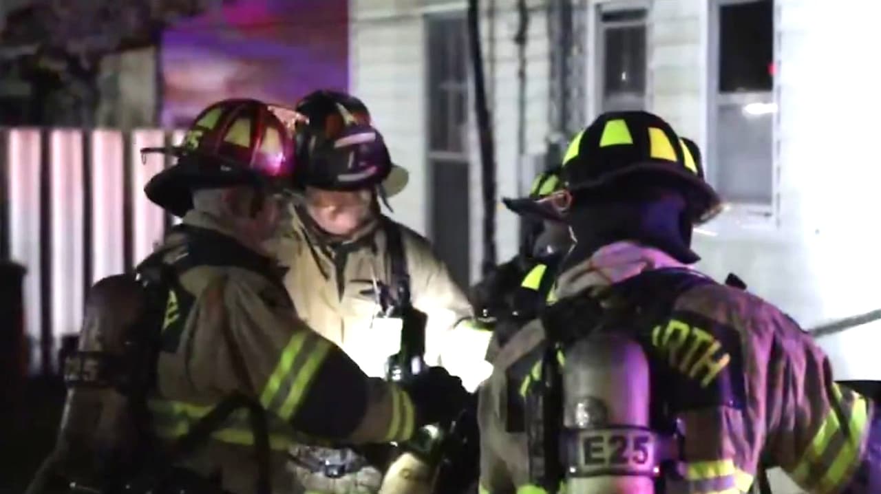 Noche de fuego en Dallas y Fort Worth: al menos 4 incendios en viviendas