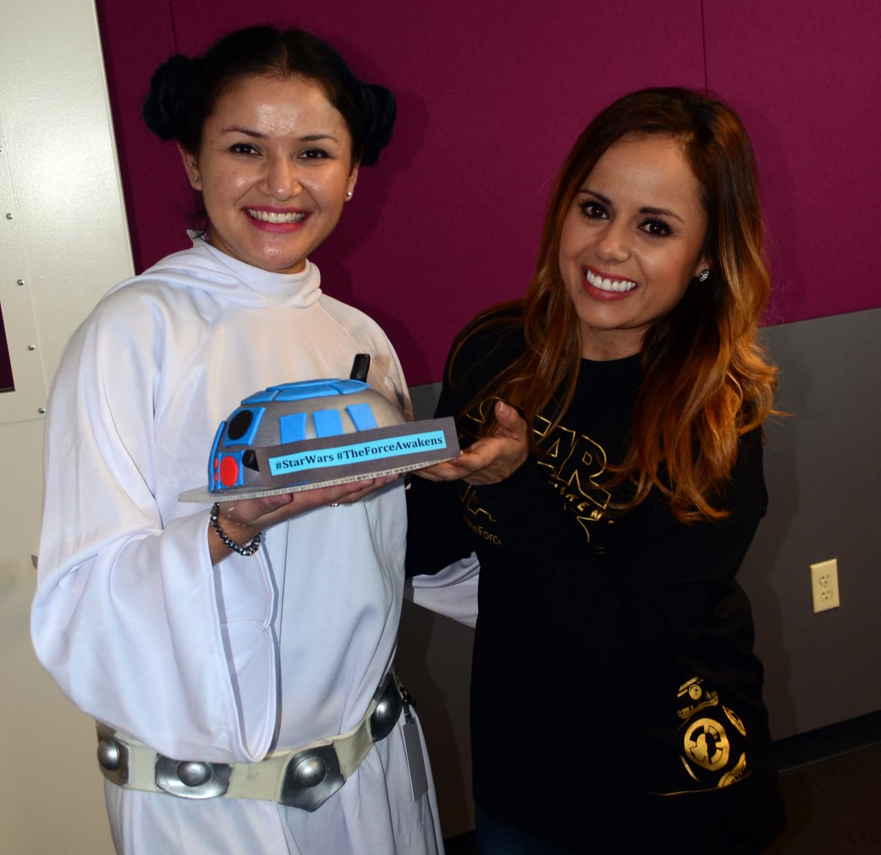Lorenita, Karen La Coqueta y Pichirilo celebrando el estreno de 'Star Wars