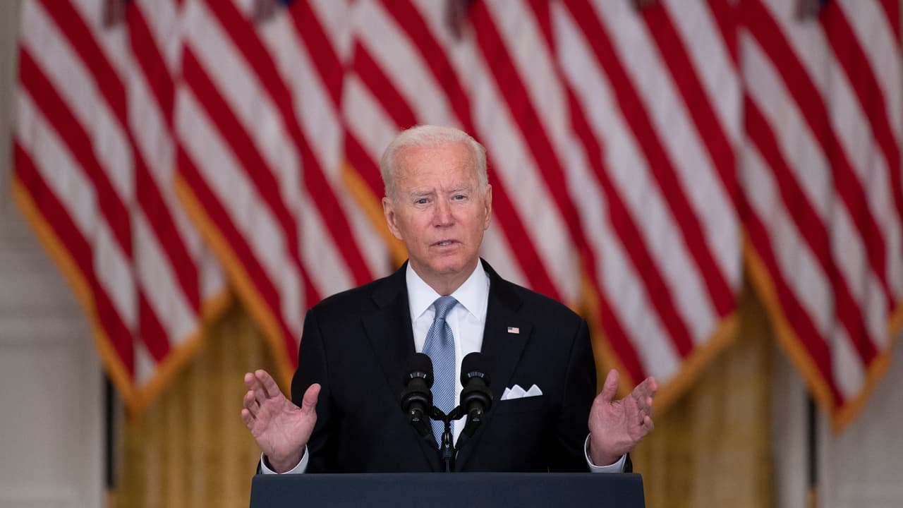 Joe Biden defiende su decisión de retirar las tropas estadounidenses de Afganistán