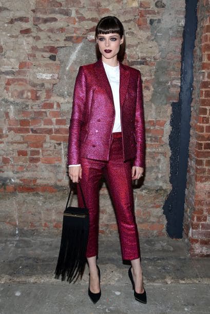 No olvides agregarle a tu 'outfit' unos 'stilettos' para darte mayor proyección.