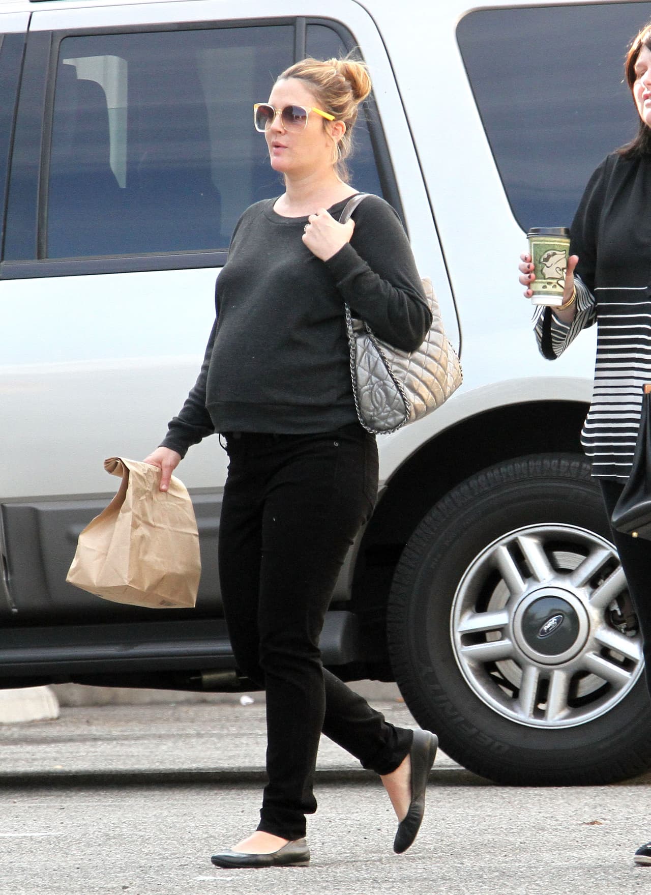 De esta forma, evitarás torceduras o caídas, y podrás estar cómoda durante todo el día.