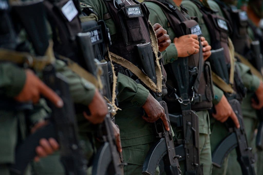 Disidentes de las FARC liberan a ocho militares venezolanos que mantuvieron secuestrados durante 39 días