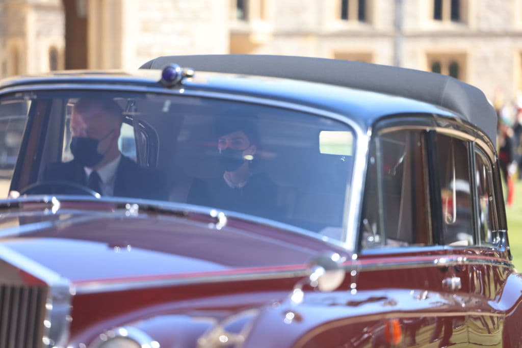 Desde que Kate Middleton se convirtió en parte de la familia real por su matrimonio con el príncipe William, dejó ver en los medios y redes sociales que mantenía una buena relación con el duque de Edimburgo.
<br>