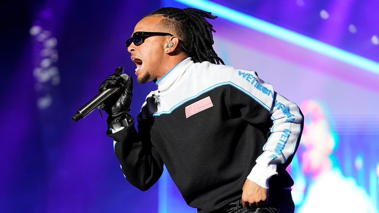 <b>Ozuna</b> se encargó de elevar las ya 
<b>cálidas temperaturas</b> de este fin de semana en Chicago con sus temas.