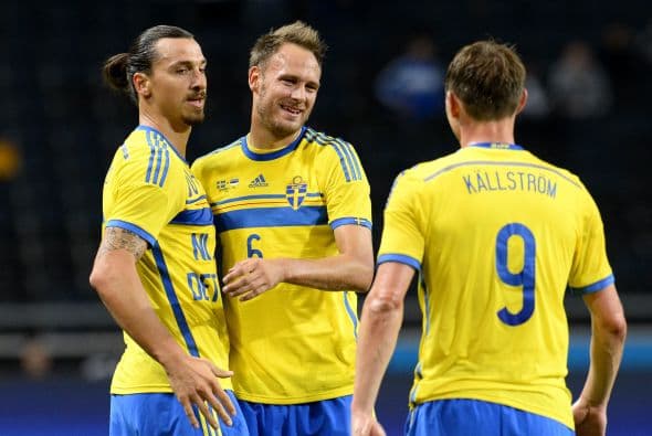 Suecia y Rusia vivirán el encuentro más atractivo del Grupo G en Solna pues ambos son los favoritos para clasificarse a la Euro 2016. Los suecos llegan de empatar 1-1 ante Austria.