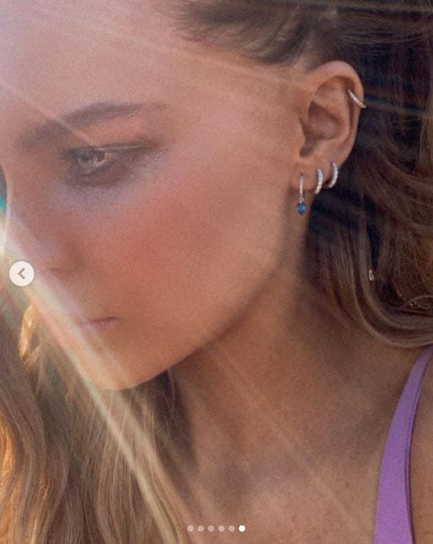 Hasta ahora, ni ella ni su ex se han manifestado respecto a este detalle, el cual en redes sociales ya es comentado por los fans de ambos.
<br>