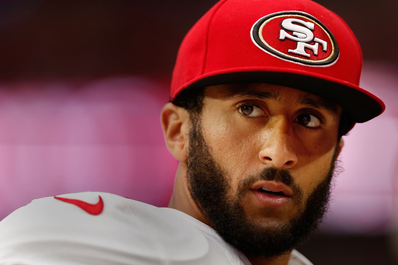 Colin Kaepernick y la protesta contra el racismo que puede cambiar su futuro en la NFL