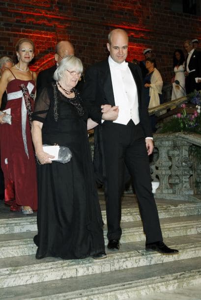 El premio no puede ser otorgado postumamente, a menos que el ganador haya sido nombrado antes de su defunción.