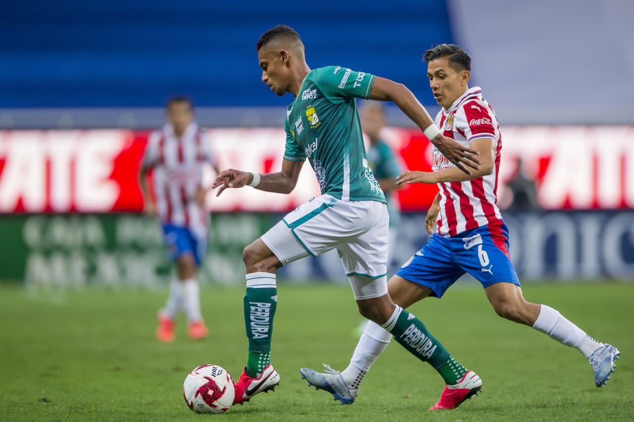 Aunque en su generalidad fue un duelo con pocas llegadas interesantes, tuvo buenos momentos hacia el final.