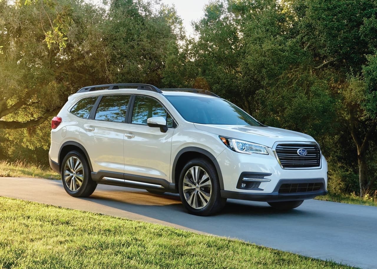 <h3 class="cms-H3-H3"><b>Subaru Ascent</b></h3>
<br>
<br>
<b>Puntuación:</b> 18/100
<br>
<br>Según Consumer Reports, los dueños del 
<b>Subaru Ascent</b> reportaron problemas con la transmisión, la electrónica del vehículo y el sistema climático.