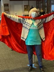 Hoy comenzó a administrarse la vacuna en otro asilo para adultos mayores, el "Caledonia Senior Living".
<br>