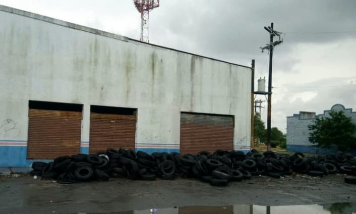Los vertederos de neumáticos en Matamoros son caldo de cultivo para los mosquitos que pueden propagar enfermedades como el Zika través de la frontera.
