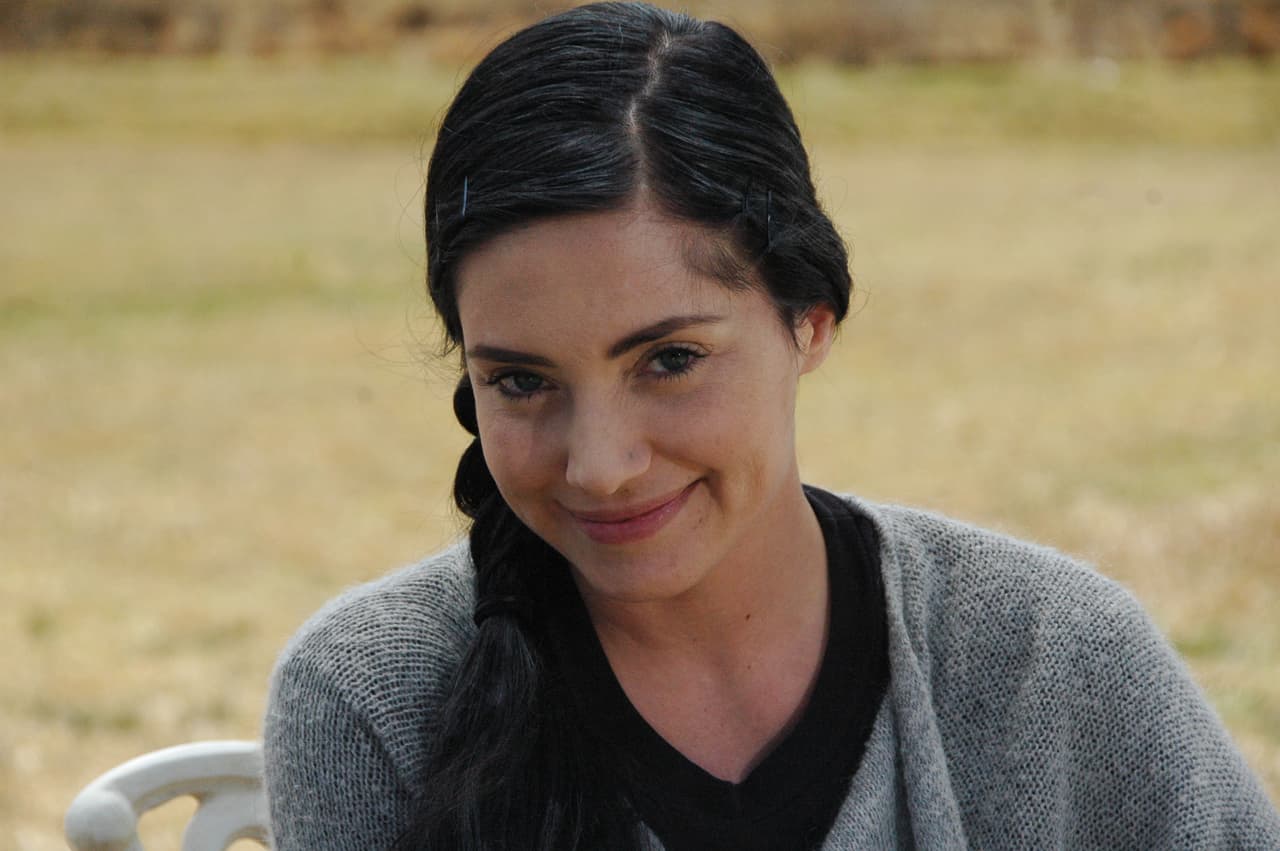 Transformada completamente como Amelia, veremos a Lisette hacer sufrir a la parejita.