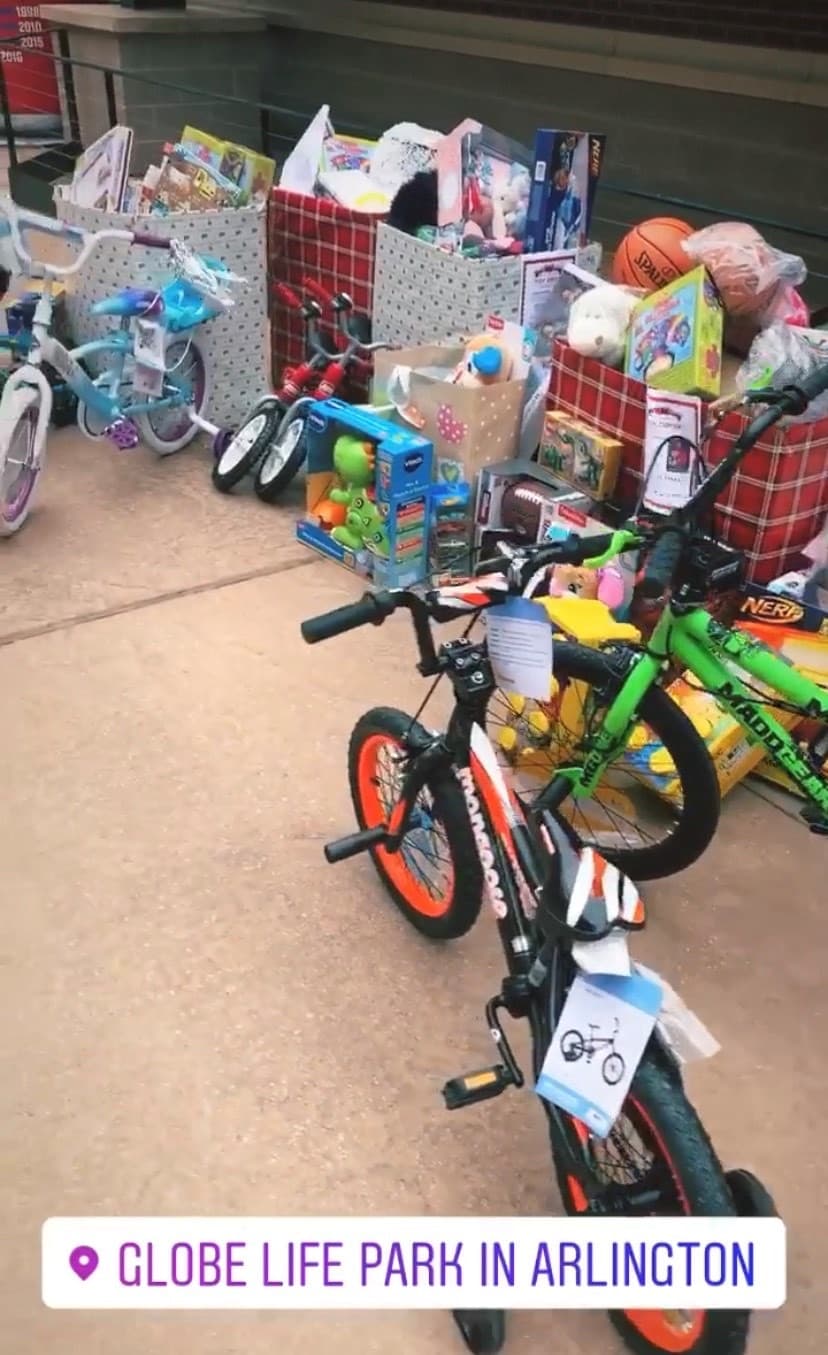 Unos de los juguetes donados