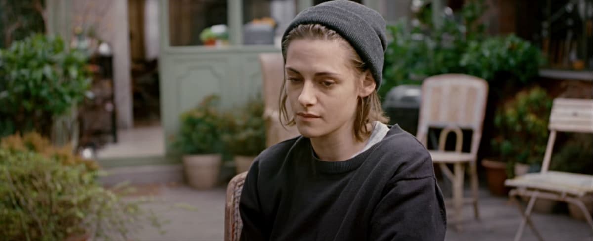 En la escena, Maureen intentaba discernir si los mensajes que recibía provenían del fantasma de su difunto hermano o eran de un bromista cruel.