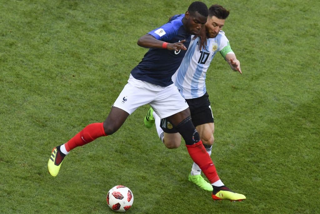 Sin embargo, en todos los espacios de la cancha, Messi siempre tuvo la marca intensa de los franceses.