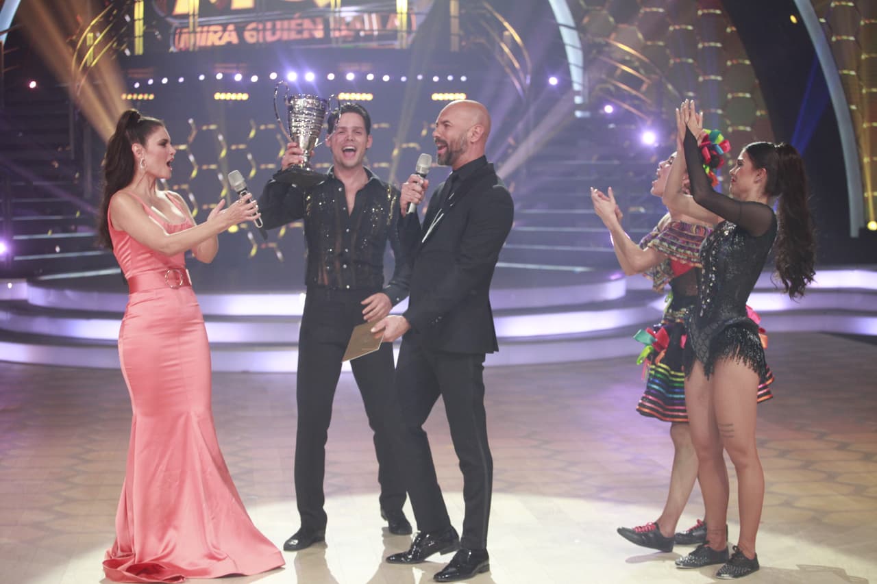 En la segunda eliminación, Emmanuel Palomares levantó la copa del tercer lugar.