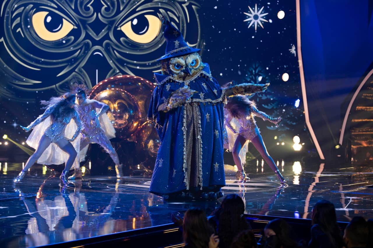 El segundo eliminado fue Búho, quien cantó el tema ‘Mil Horas’ en su performance.