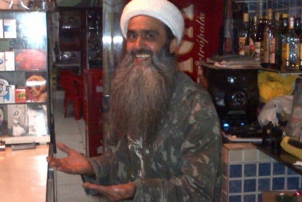 Tremenda polémica ha desatado Francisco Helder Fernandes Braga, el dueño de un bar en Brasil.