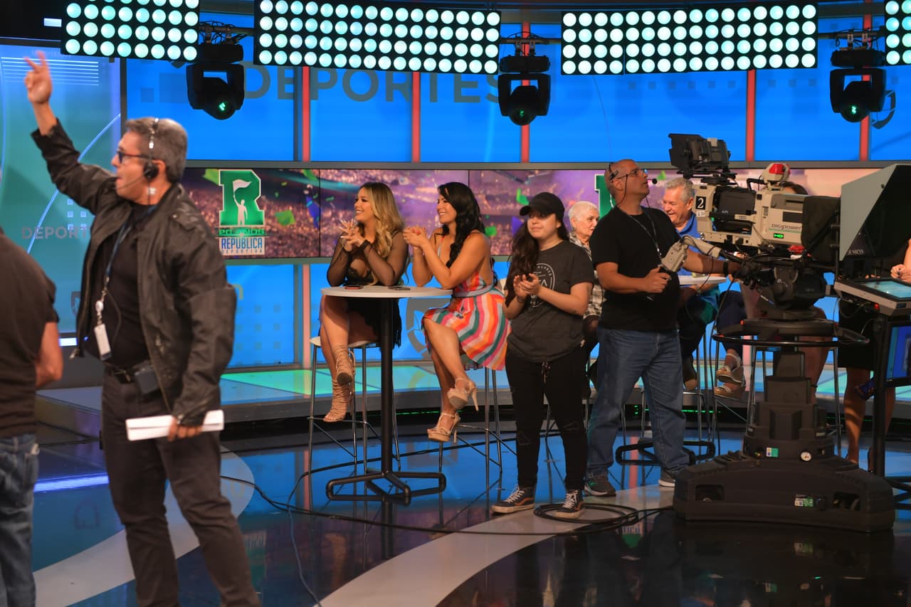 República Deportiva cumple 20 años de alegría e información y así los vivimos este domingo.