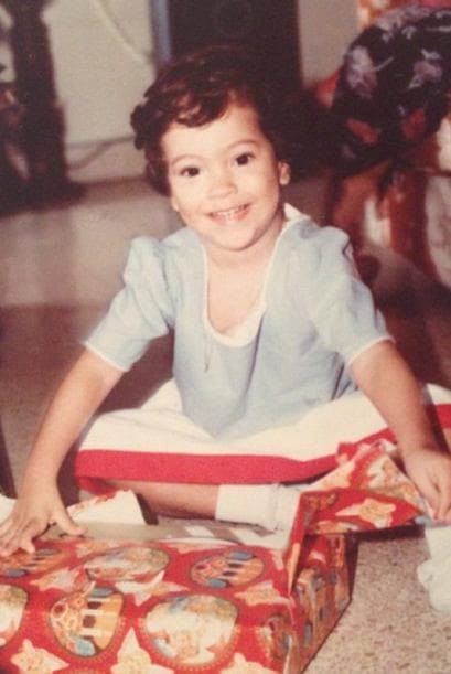 Desde pequeña, su encantadora, honesta y transparente sonrisa han sido su mejor accesorio.