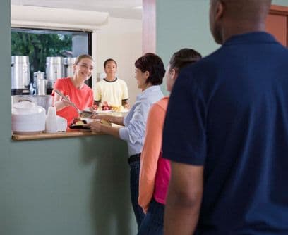 Trabajo voluntarioNunca es demasiado pronto para que inicies un compromiso para ayudar a los demás. El trabajo voluntario puede constituir una experiencia muy valiosa que ampliará tu perspectiva de vida.