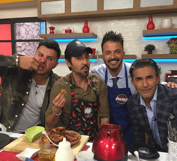 Agregó que no siempre debe haber un "villano" y reiteró que su mensaje de despedida lo hizo "de corazón".
<br>