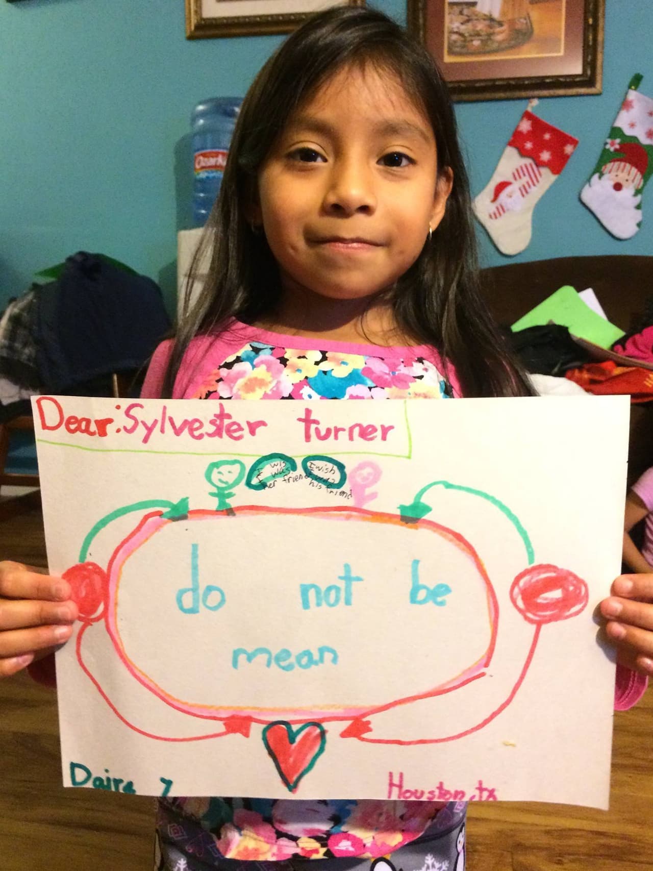 Turner también recibió esta carta de Daire, de 7 años, que con este dibujo tan dulce le pidió al alcalde de su ciudad que no sea "malo".