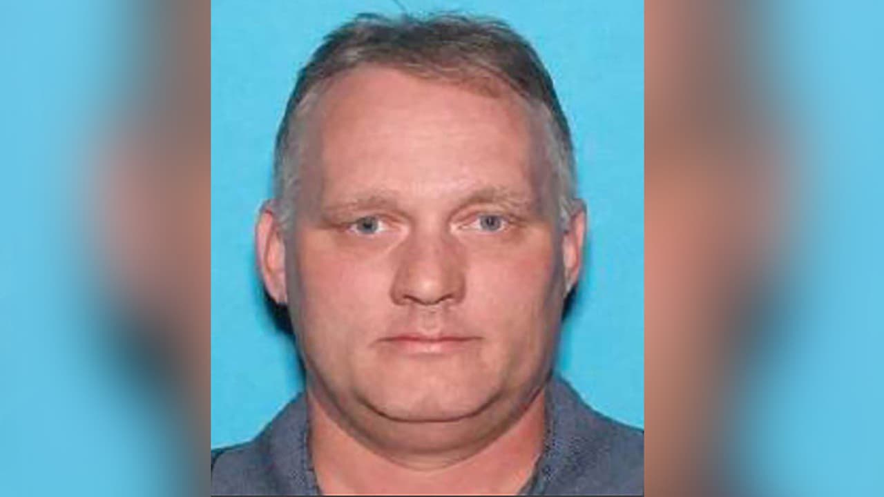 Fiscales buscan la pena de muerte para el presunto autor de la masacre de Pittsburgh