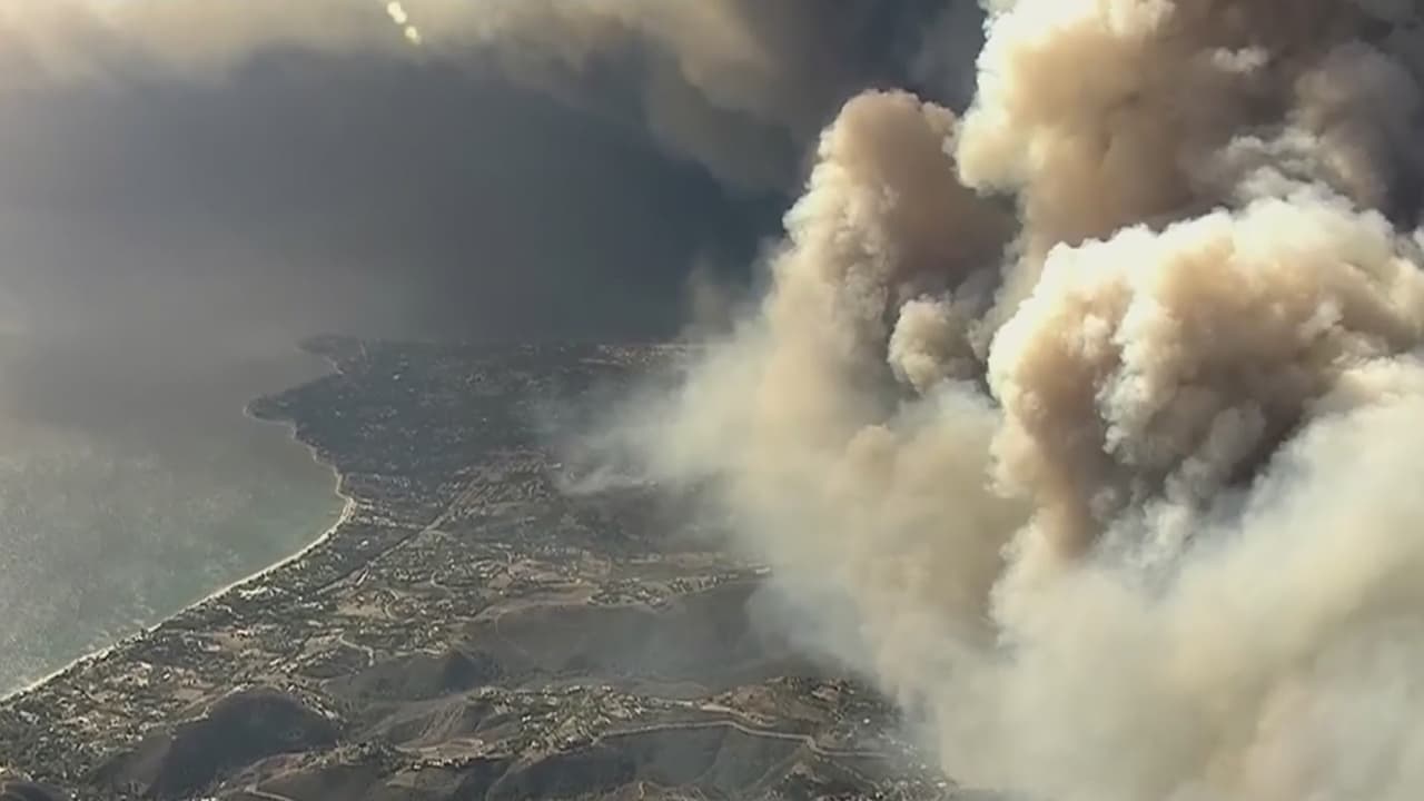 Decenas de eventos cancelados en el Área de la Bahía por la mala calidad del aire