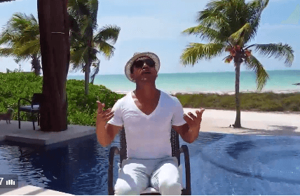 Samo también le cantó a Don Vicente en un video que subió a las redes sociales.