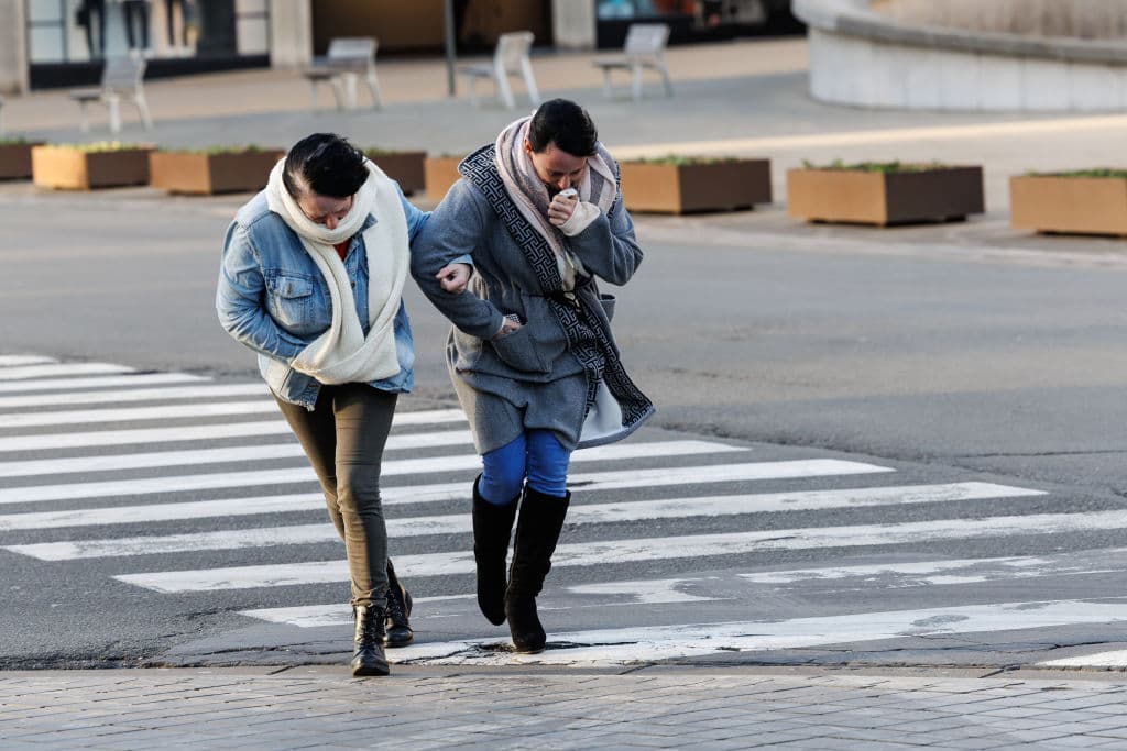 Ráfagas de viento sacuden el Valle de Sacramento y la Sierra Nevada