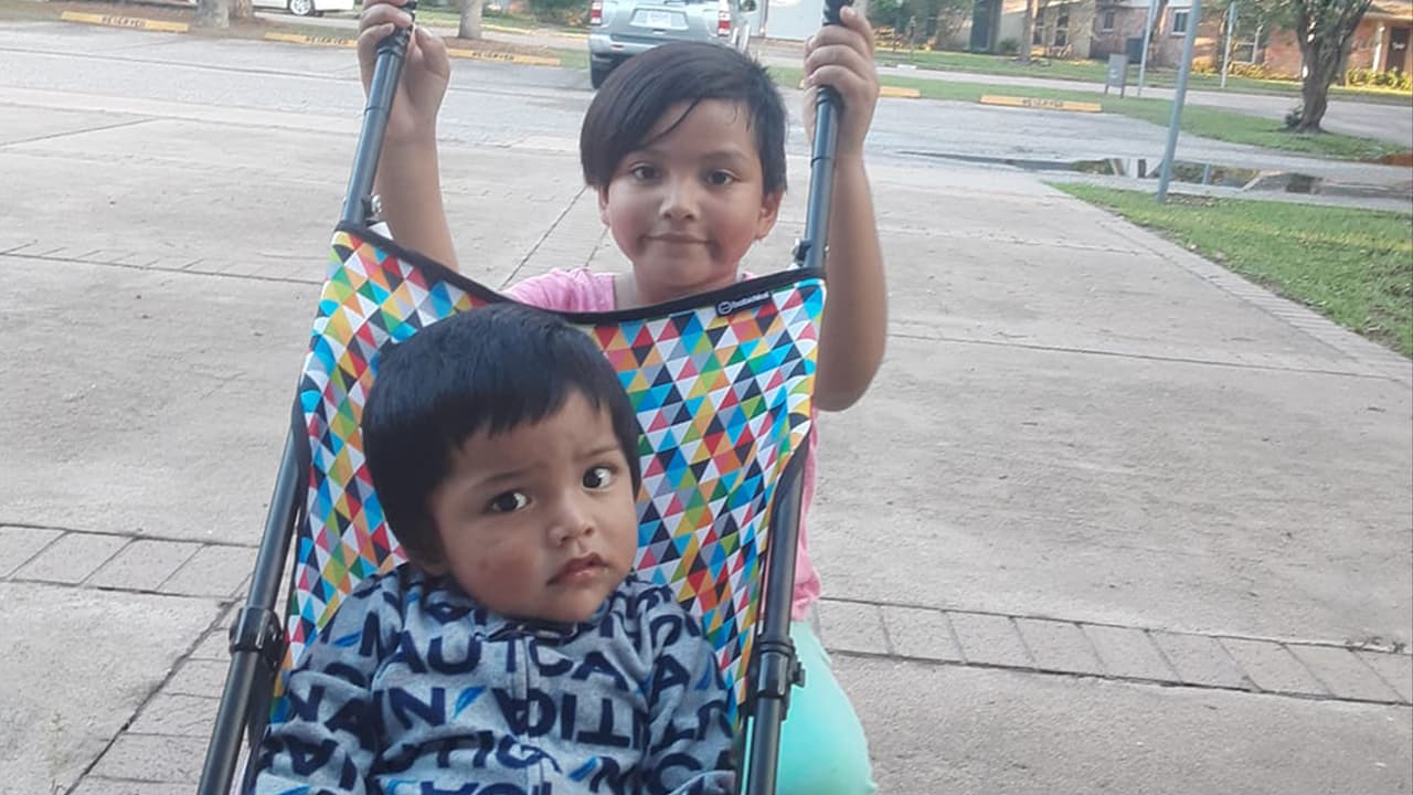 <b>Yasmin Amaya</b> - "Mis hijos bellos... feliz día del niño a tod@s"