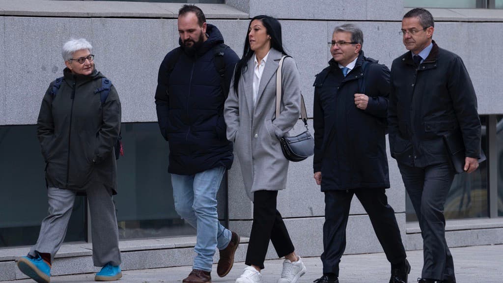La jugadora de fútbol Jenni Hermoso testifica contra Rubiales por primera vez por el polémico beso en la boca en la final de la Copa Femenina