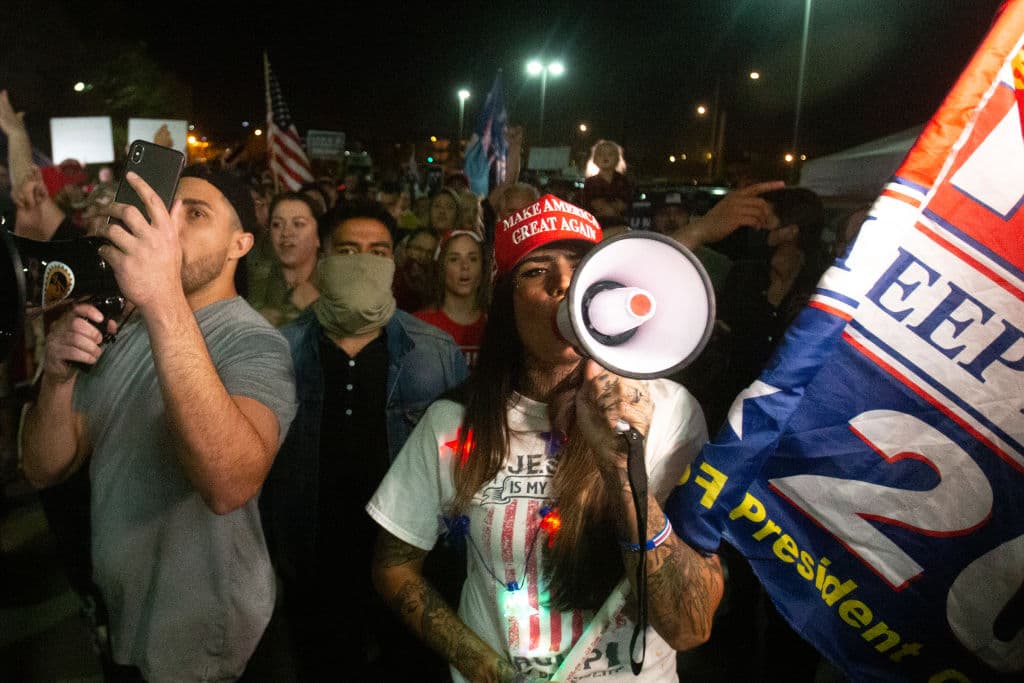 "Paren de contar" o "sigan contando": dos reclamos simultáneos que hacen los seguidores de Trump (según sea el estado)