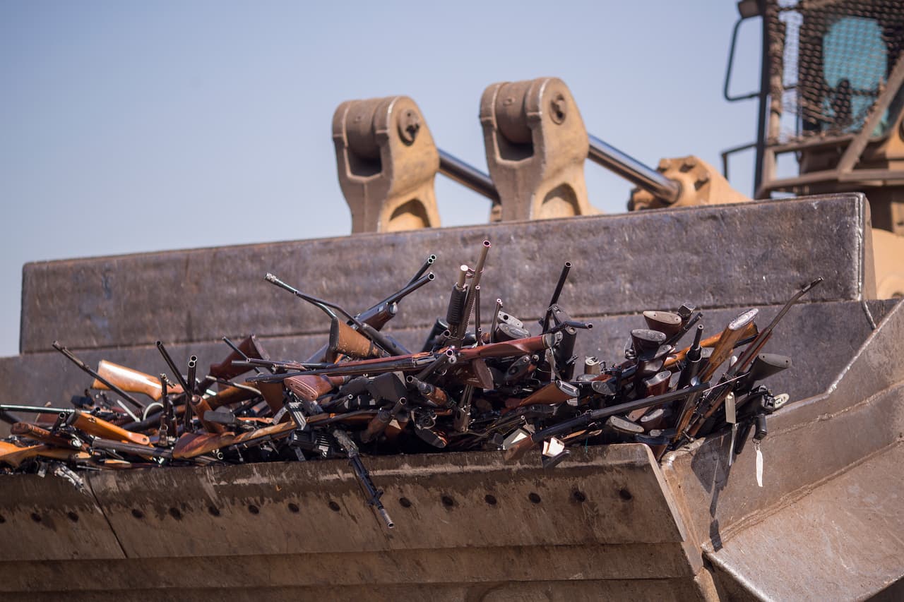 Organizaciones a favor de las armas aseguran que su prohibición no disminuirá los tiroteos mortales.