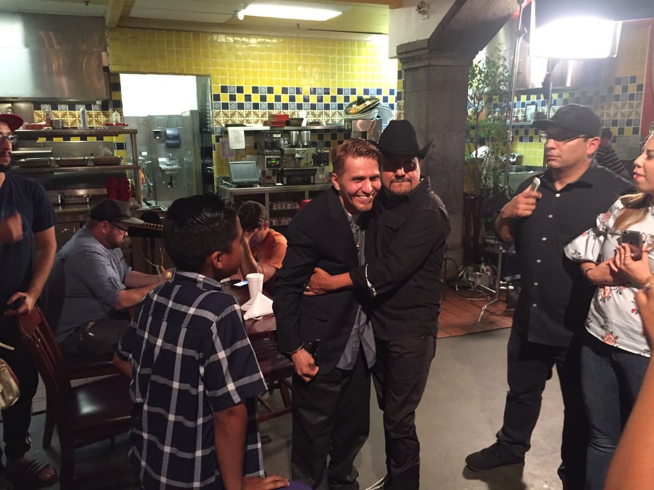 Andrés Maldonado de 'El Bueno, La Mala y El Feo' está muy emocionado por saber quién será 'La Reina de la Canción'.