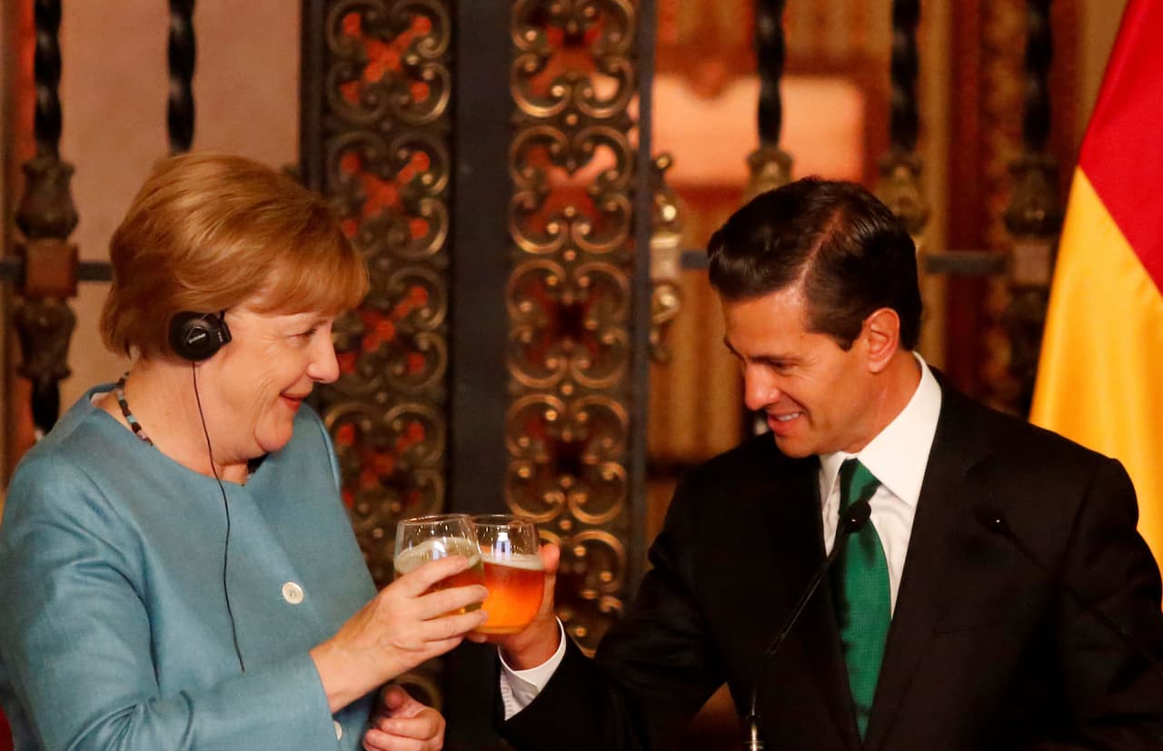 Merkel y Peña Nieto convergen en un mensaje político opuesto a Trump