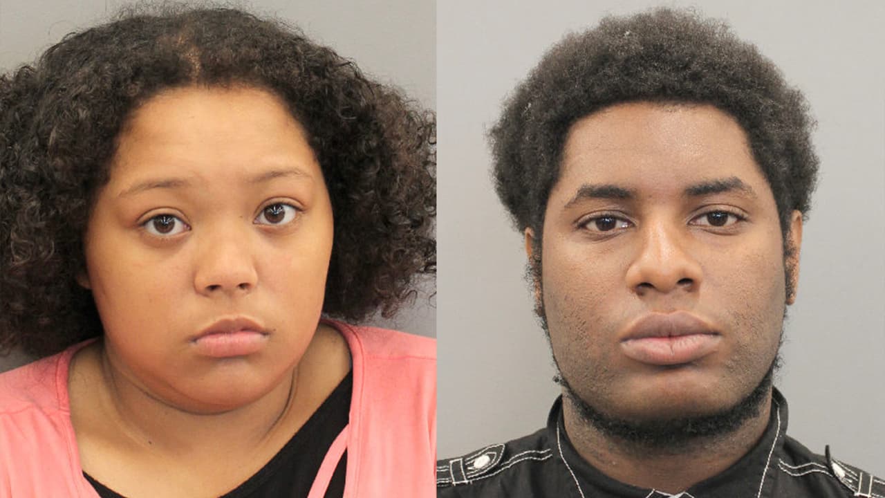 Identifican a madre y novio arrestados por muerte de niño en la bañera de hotel al oeste de Houston