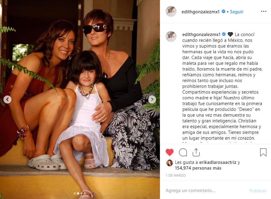 "Cada viaje que hacía, abría su maleta para ver qué regalo me había traído, lloramos la muerte de mi padre, reñíamos como hermanas, reímos y reímos tanto que incluso 
<b>nos prohibieron trabajar juntas</b>. Compartimos experiencias y secretos como madre e hija".