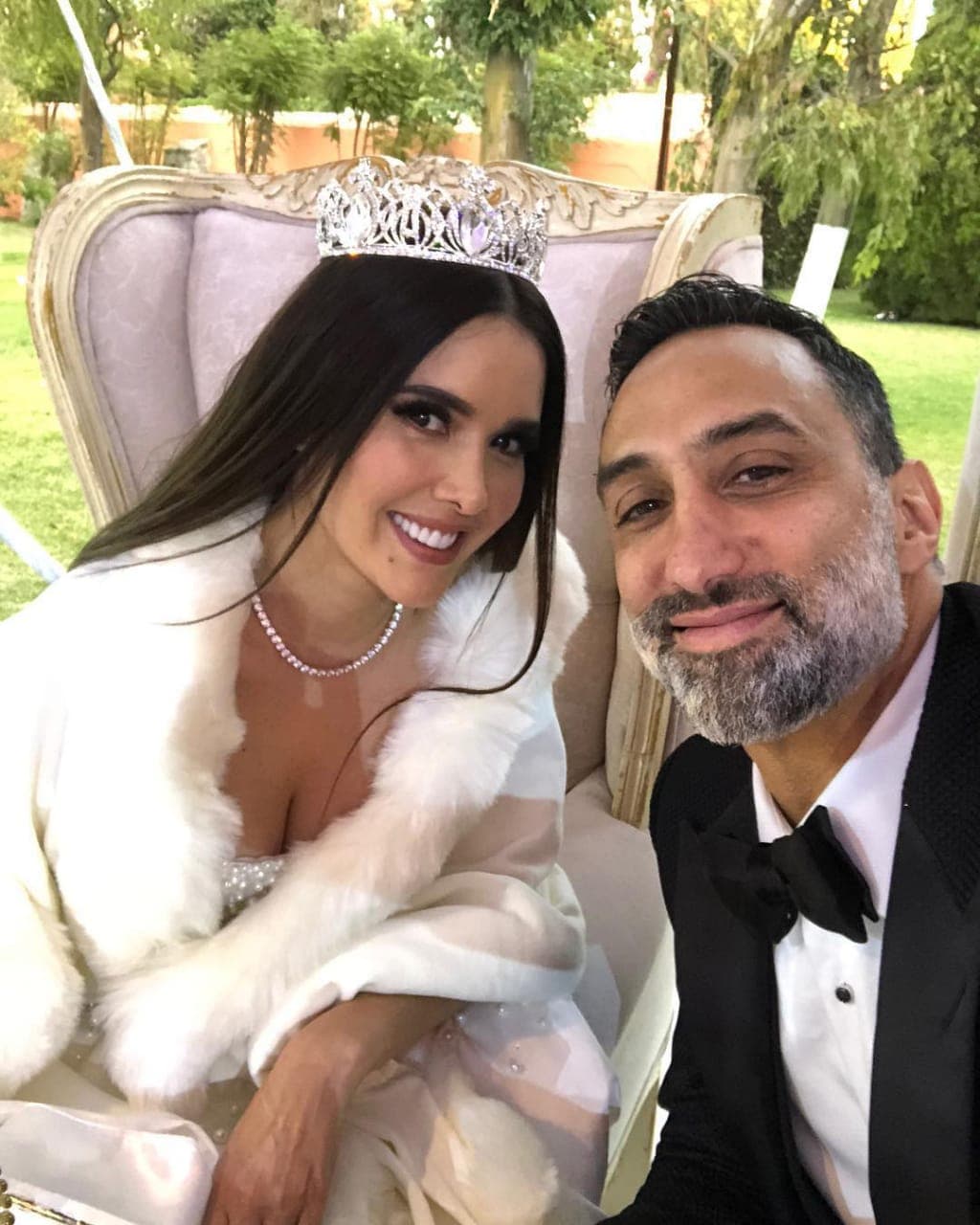 Una vez casados, ella aseguró que la negociación a la que habían llegado era que estaría en México cuando tuviera trabajo: "Y cuando no tenga trabajo estaré con él", por lo que adelantó que sería muy selectiva a la hora de elegir proyectos.