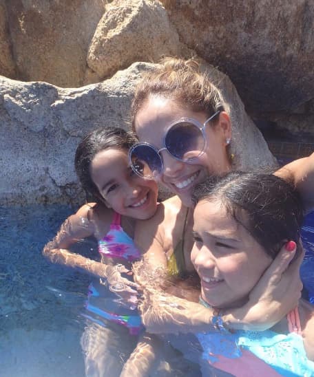 Karla no cambiaría por nada estos momentos con sus familia.