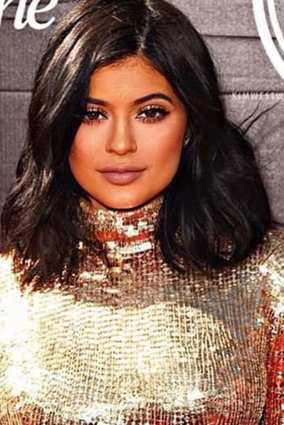 "Adoro a mi madre por haber hecho esto", anotó la pequeña Jenner.